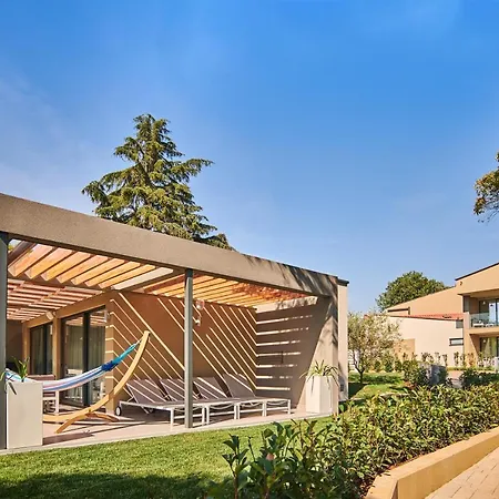 Park Plava Laguna Βίλα Πόρετς