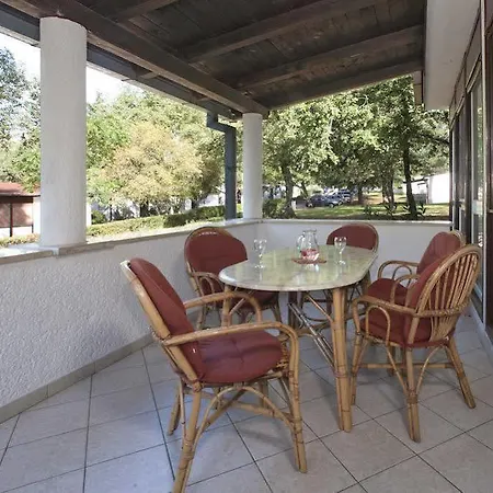 Park Plava Laguna Βίλα Πόρετς