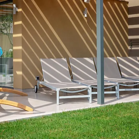 Park Plava Laguna Vila