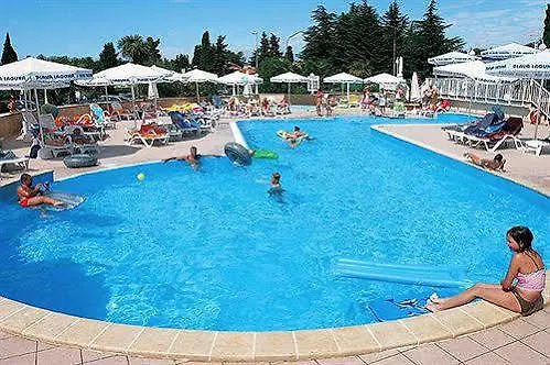 Park Plava Laguna Vila *